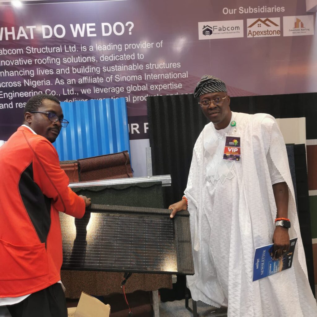 Solar Roofing Solar Shingle Fabcom Structural